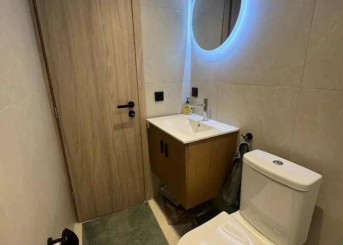 Limitless Χερσόνησος